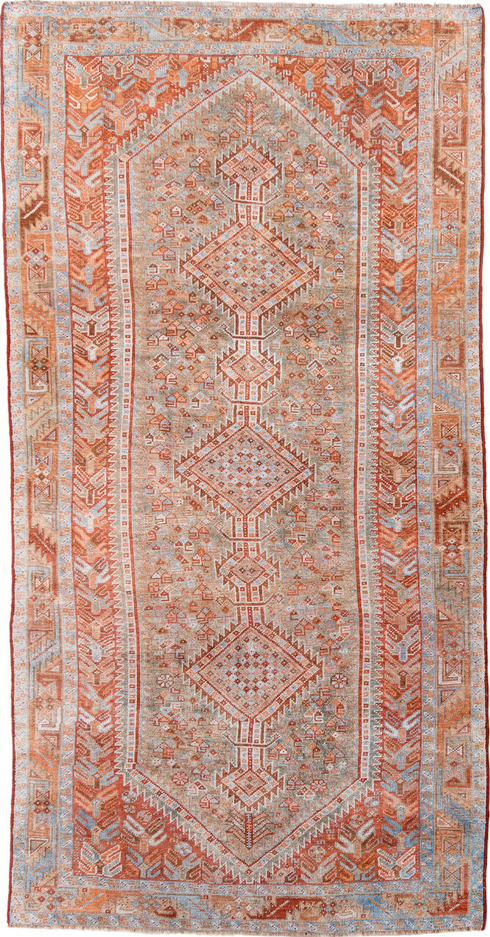 Vintage Shiraz Area Rug (4' x 8')
